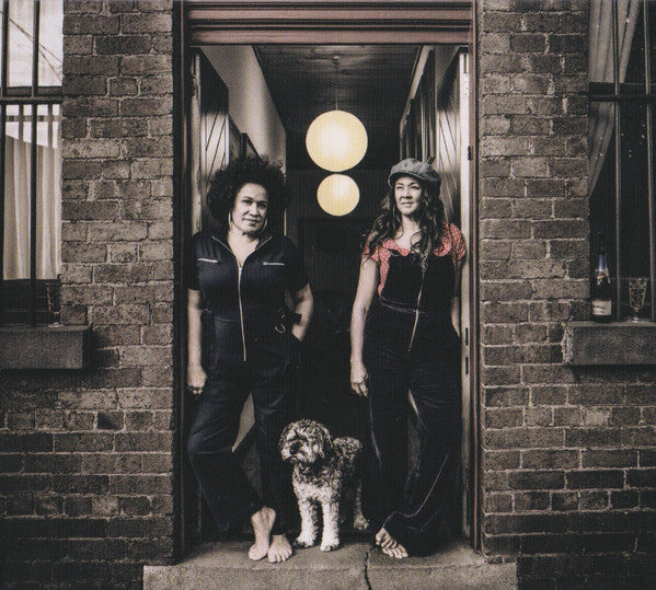 VIKA & LINDA - SUNDAY (GOSPEL ACCORDING TO ISO) - CD