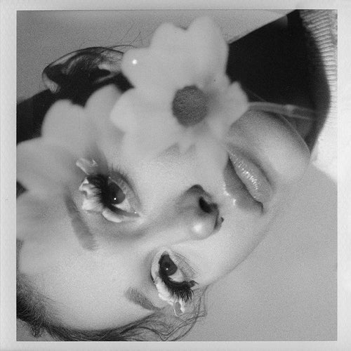 GRANDE, ARIANA - PETAL : 7" X 7" SLEEVE + POSTER + CARDS - CD